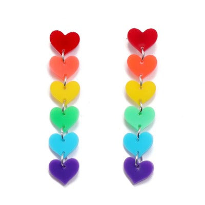 pendientes con corazones colgantes de los colores del arcoirirs