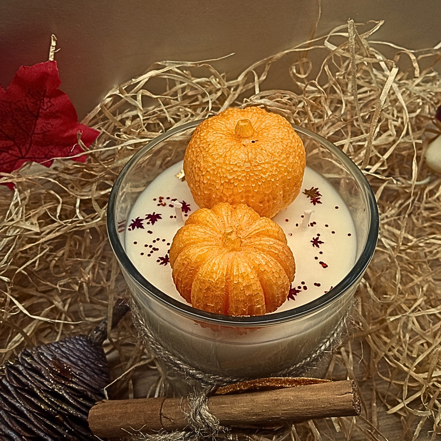 VELA DE CERA DE SOJA CON AROMA A NARANJA Y CANELA
