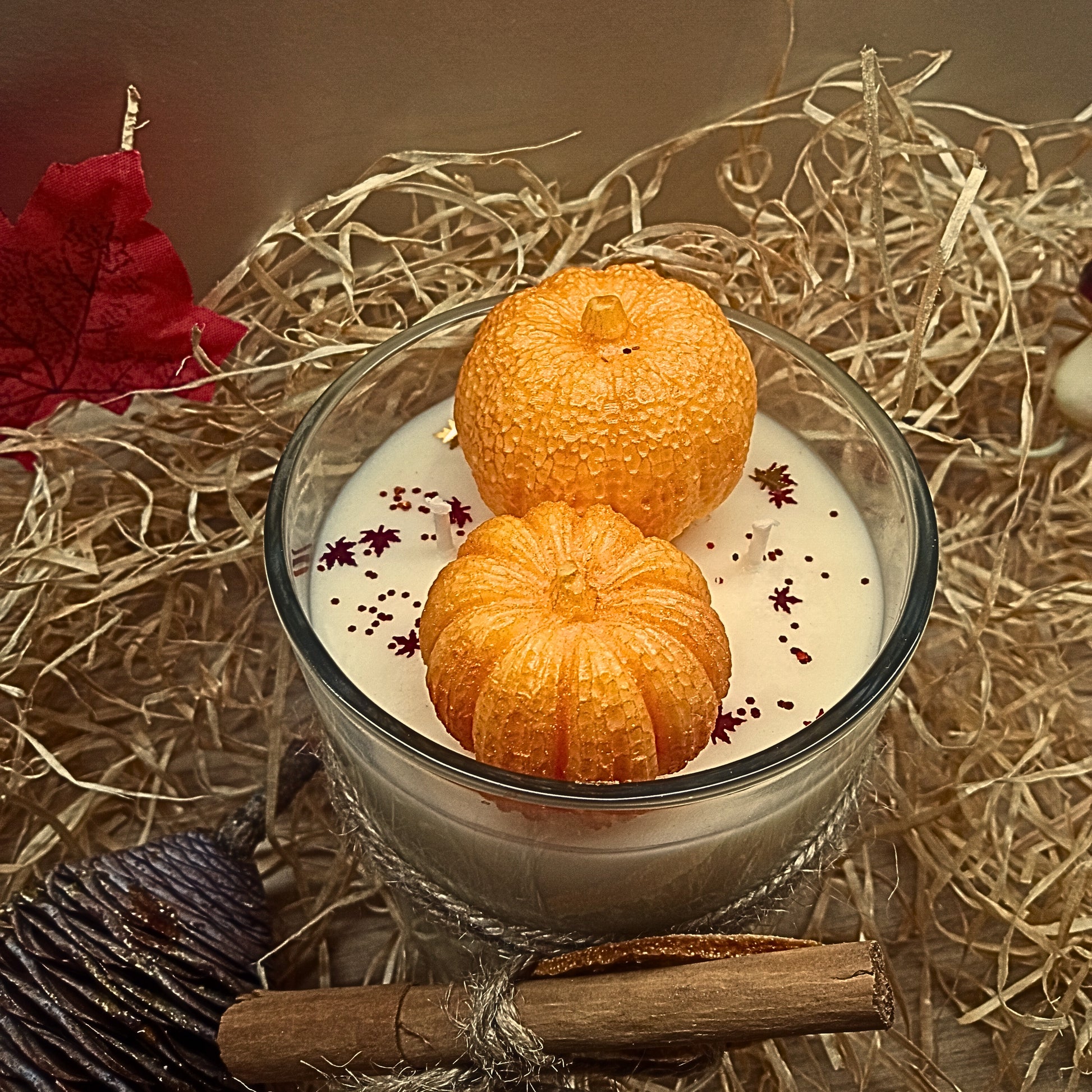 VELA DE CERA DE SOJA CON AROMA A NARANJA Y CANELA