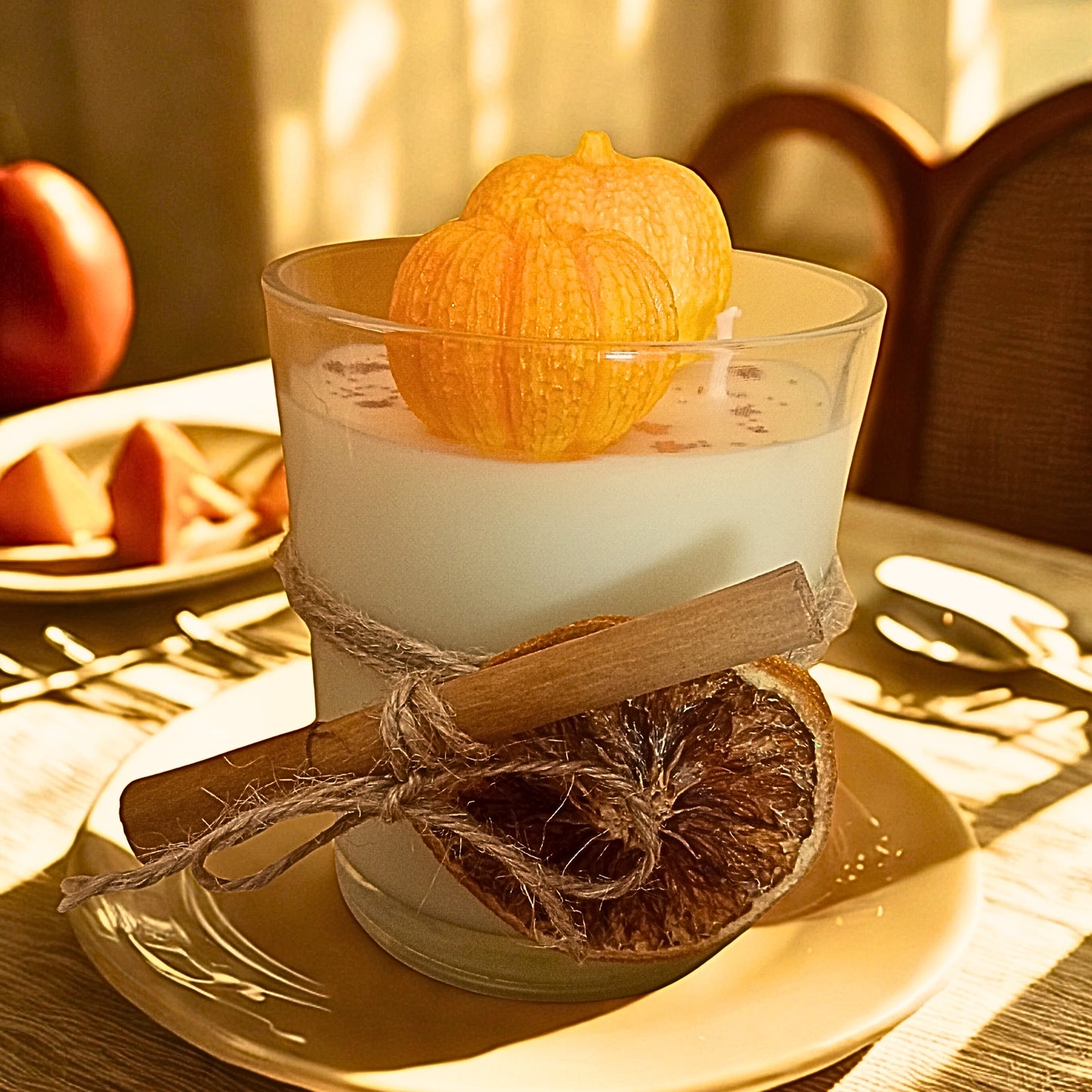 VELA DE CERA DE SOJA CON AROMA A NARANJA Y CANELA